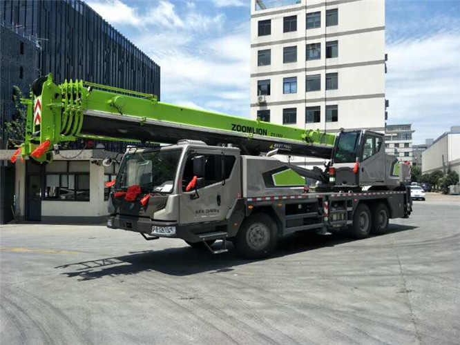 西安市随车吊师傅告诉你租赁随车吊车如何区分吨位