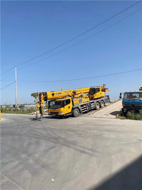 西安市吊车作业时，可能会产生哪些额外收费项目？